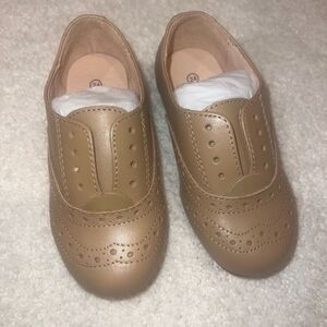Brand new tan dress shoe
